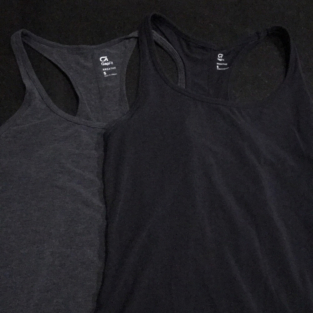 GapFit Breathe Workout Tank Bundle